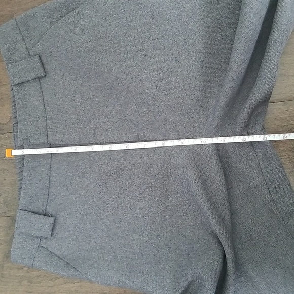 Grey Knee Length Trouser Shorts - Picture 5 of 9